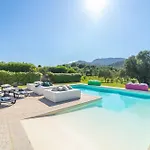 Hotiday Elite شقة فندقية 3*