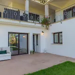 Hotiday Elite شقة فندقية