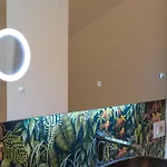 Hotiday Elite Lägenhetshotell 3*